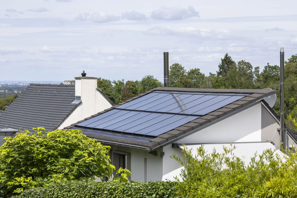 Indachsolaranlage - Photovoltaik - Dachdeckerbetrieb Heddesheim
